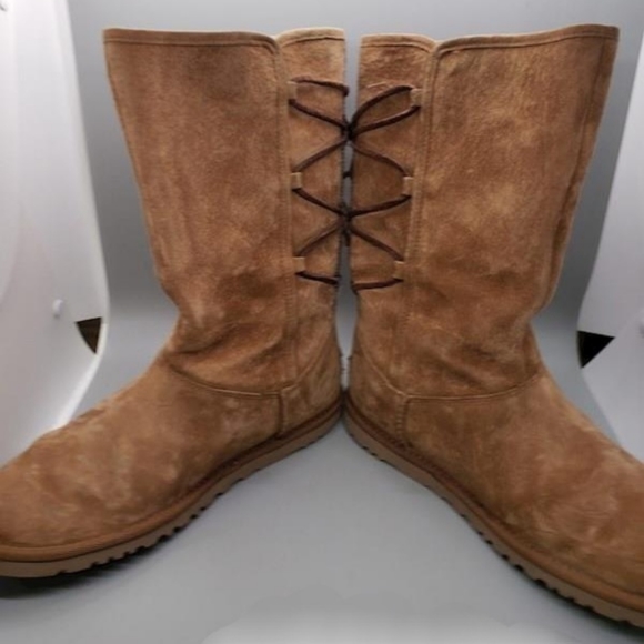 Leather Uggs W/ Leather Tie Ups Size 7. - Picture 1 of 10